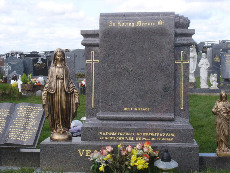 Headstone 70